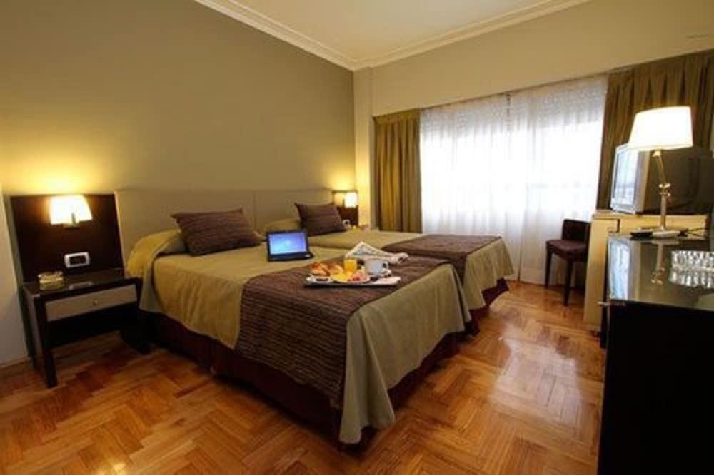 Hotel Victory Buenos Aires Buitenkant foto